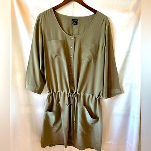 Club Monaco Silk Dress